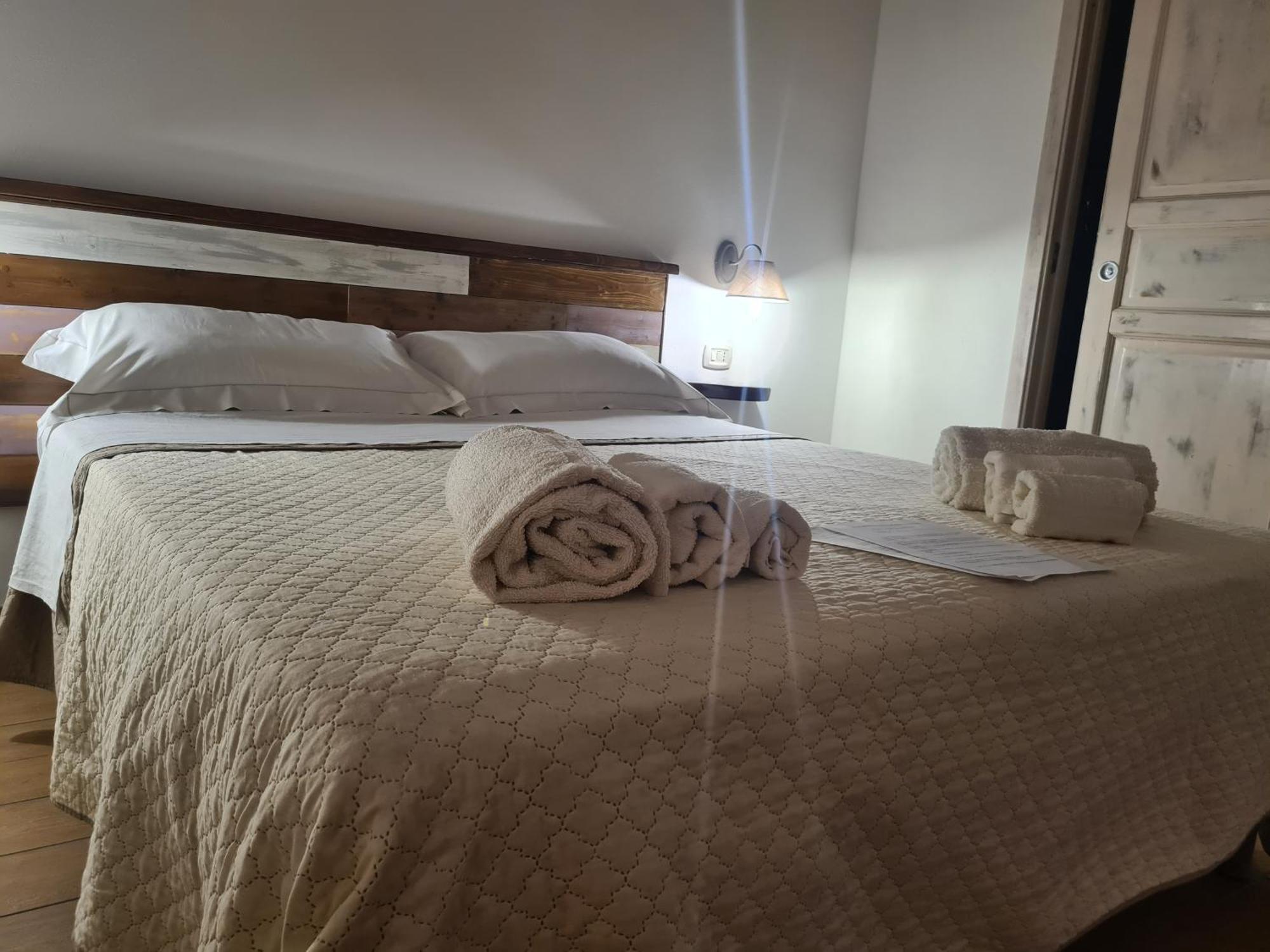 Il Portico Rooms Siniscola Εξωτερικό φωτογραφία